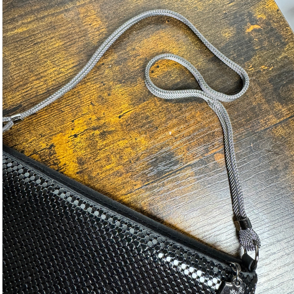 Copied - Vintage Black Metal Mesh Whiting & Davis Shoulder Bag - Picture 3 of 6